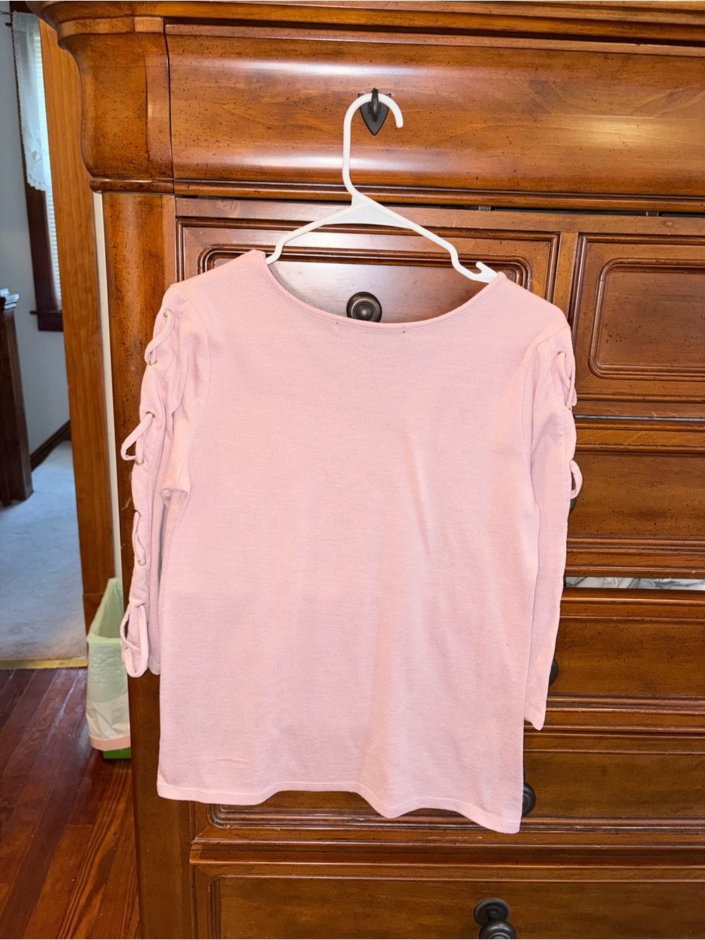 BYdesign Pink Lace-Up Sleeve Knit Top Size Medium - Picture 2 of 7